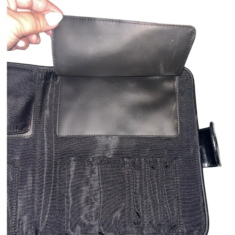 MARC JACOBS Black Patent Leather Pouch Case Makeup Cosmetics Bag